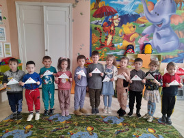 Акция "Солдатский треугольник" Акция "Солдатский треугольник".